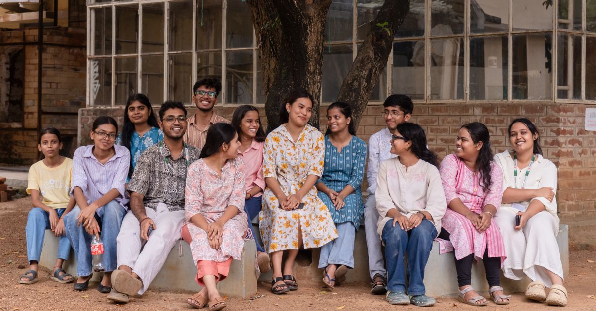 Student Online Earning: Kaunse Options Sach Mein Kaam Karte Hain